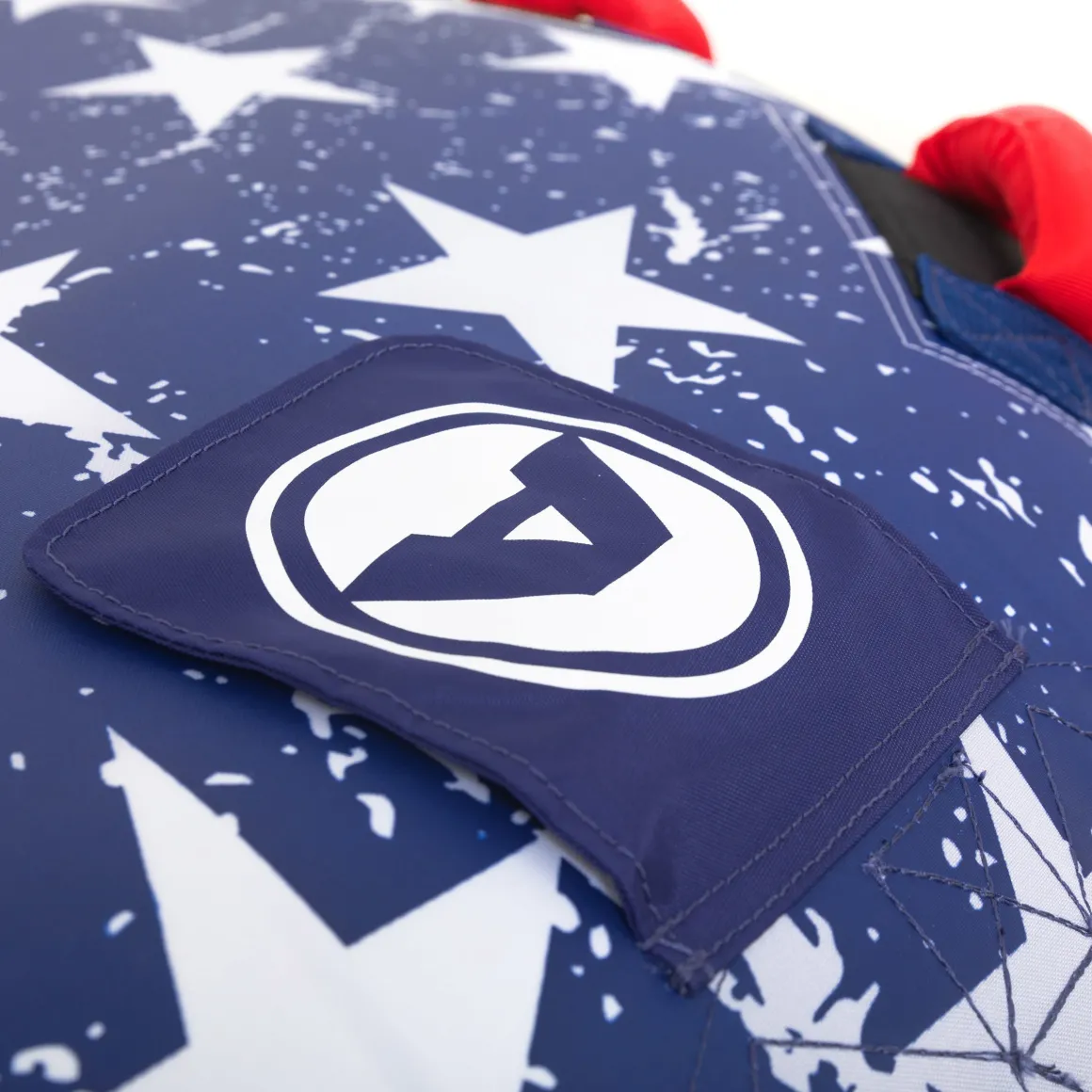 Stars & Stripes Kit | 1 Rider Towable Tube, Pump, Rope for Boating